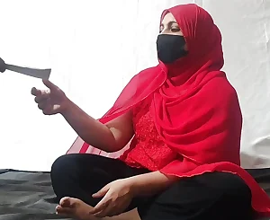 Pakistani Thurki Manager Plumbed Hijabi Assistant